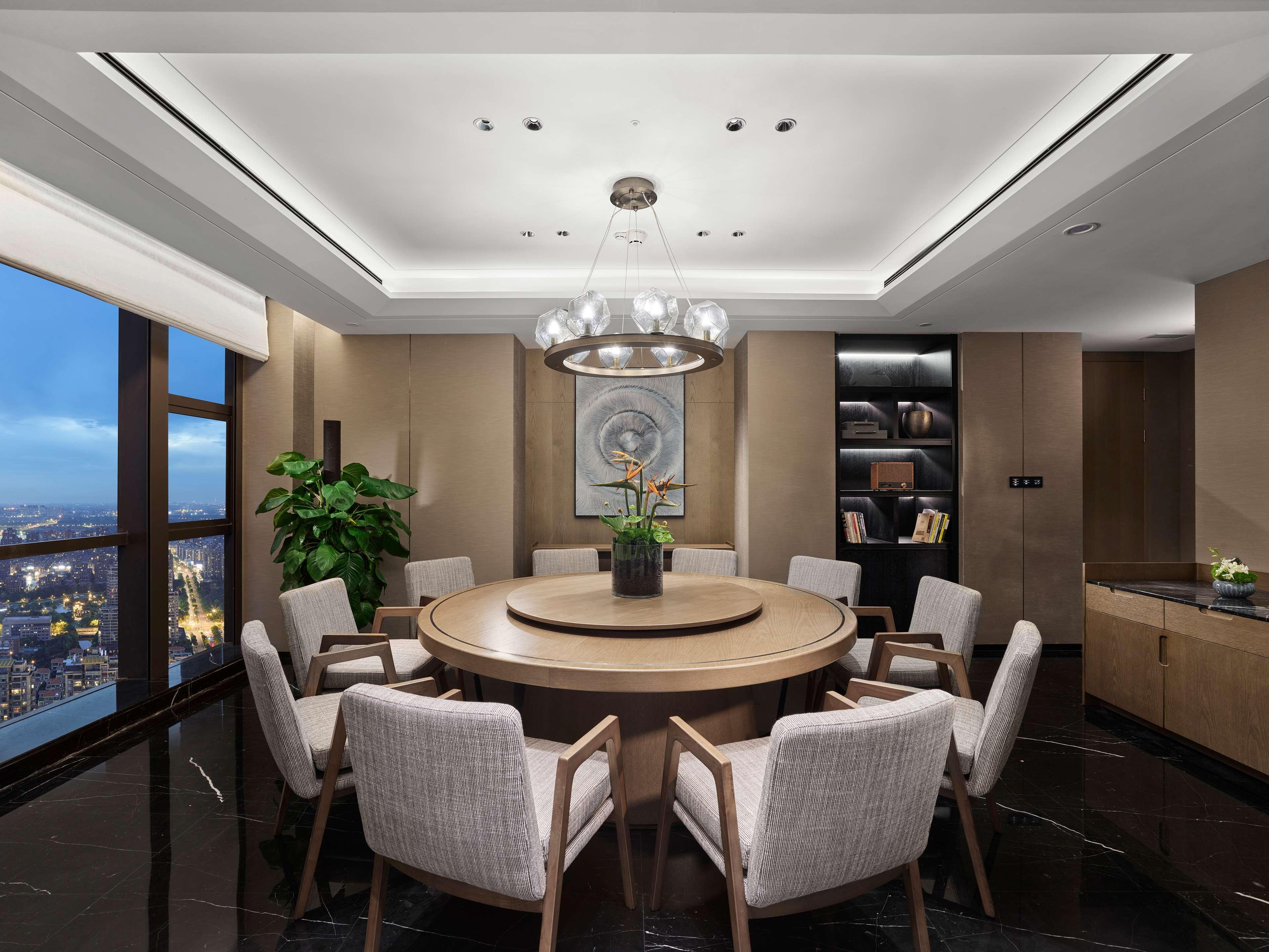 Hilton Jiaxing Hotel Exterior photo