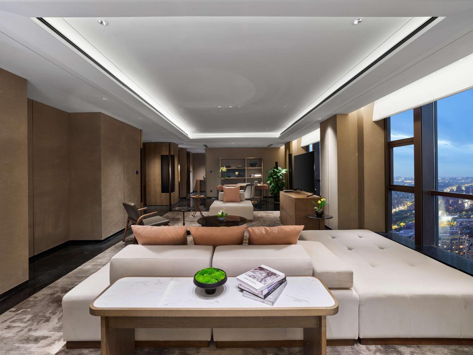 Hilton Jiaxing Hotel Exterior photo